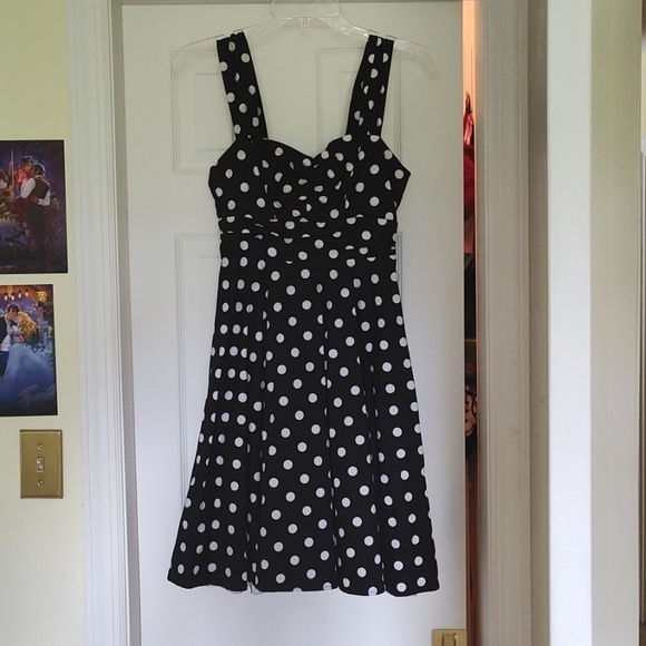 Hot Topic Black and White Polka Dot Swing Dress - Picture 2 of 5